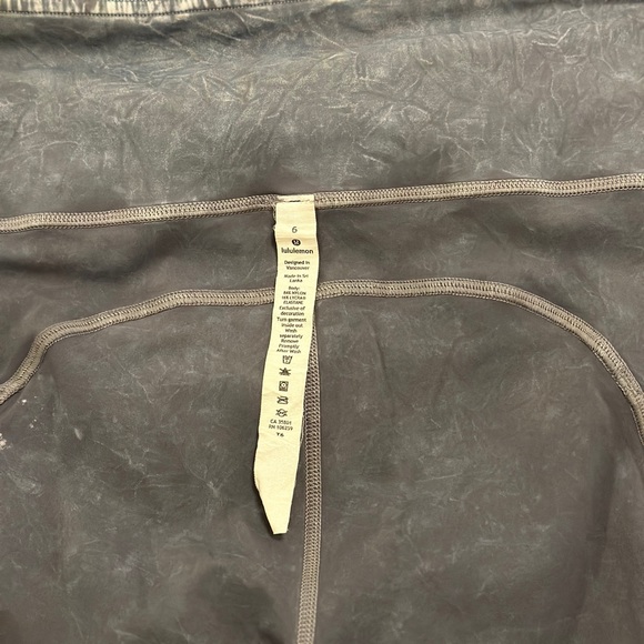 Lululemon Shorts - Picture 6 of 8